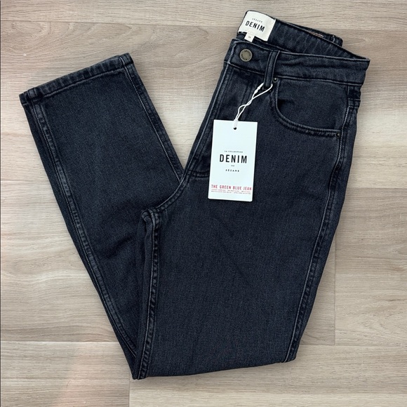 Sezane - BNWT Brut Sexy Jeans